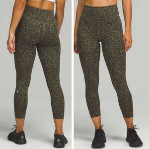 Lululemon NWOT Base Pace High-Rise Tight 25”
Intertwined Camo Medium Olive Sz 12